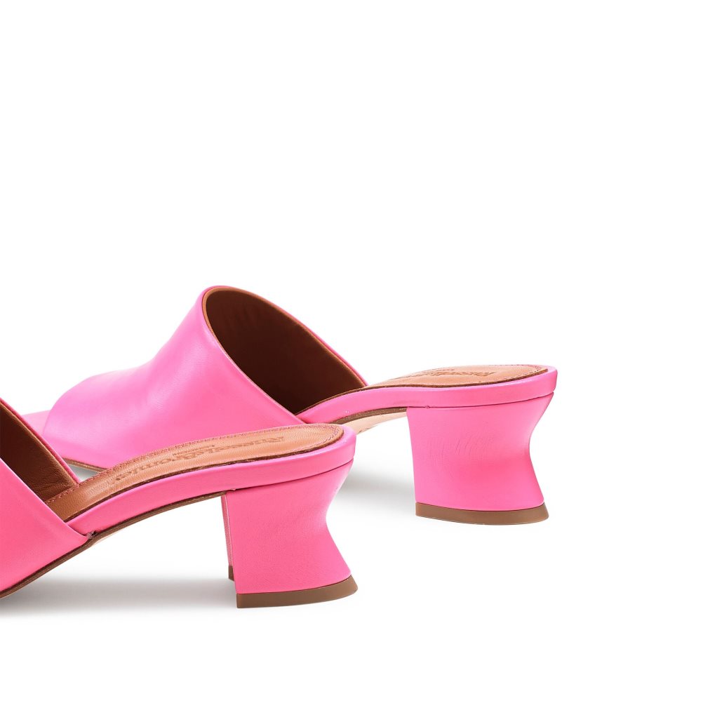 Russell & Bromley Bon Bon Mid Block Mules Skor Dam Rosa | ICNGX-6208