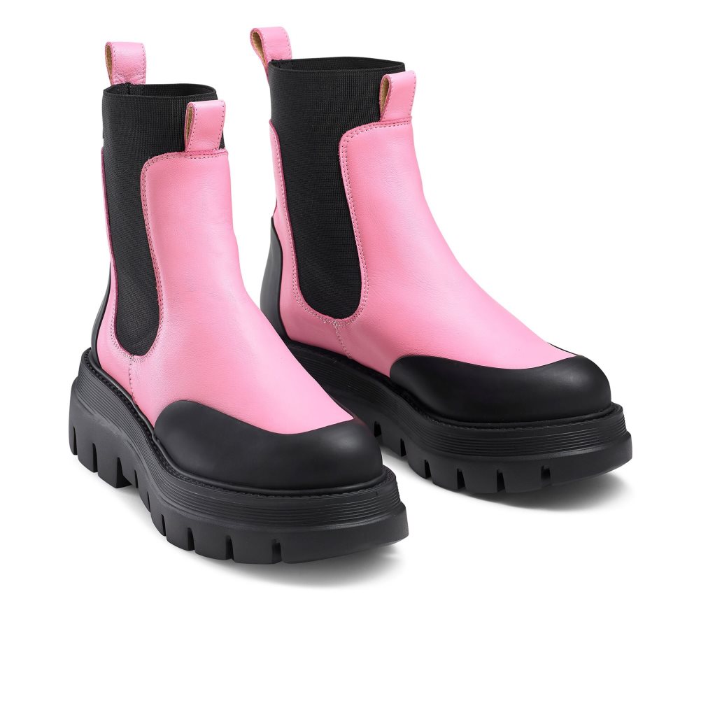 Russell & Bromley Conquer Chelsea Stövlar Dam Rosa Svarta | WOCNV-1068