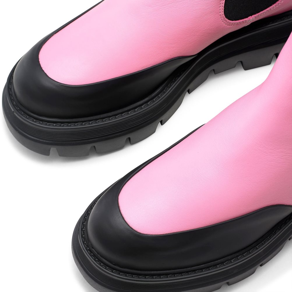 Russell & Bromley Conquer Chelsea Stövlar Dam Rosa Svarta | WOCNV-1068
