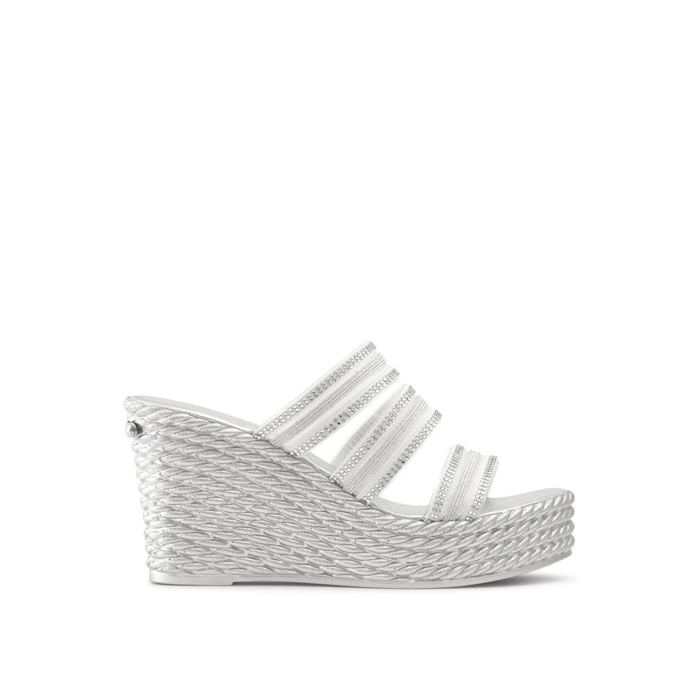 Russell & Bromley Cosmic Triple Rem Kilklack Dam Silver | CHZUP-2783