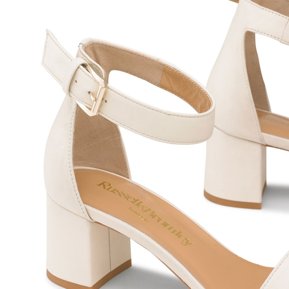 Russell & Bromley Ittakestwo Block Sandaler Klack Dam Grädde | RAUBZ-2867