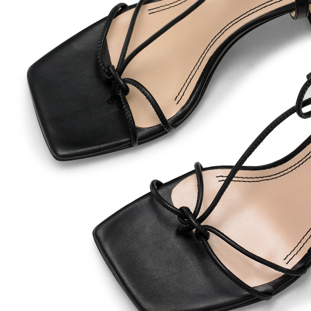Russell & Bromley Noodles Skinny Rem Sandaler Klack Dam Svarta | MFZOP-6142