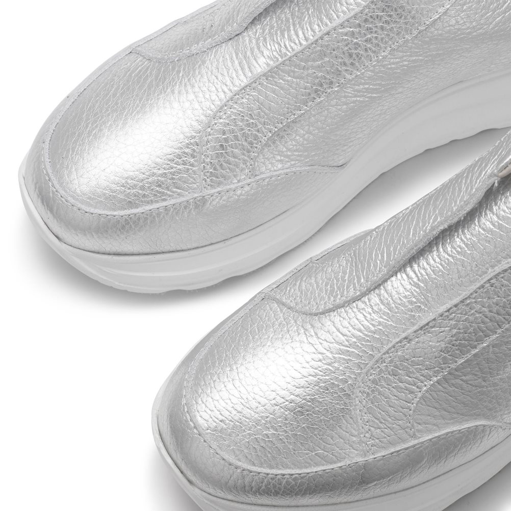 Russell & Bromley Speed Up Laceless Sneakers Dam Silver | DWMOV-6210